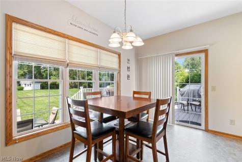 3883 Cromford Circle NW Uniontown OH 44685