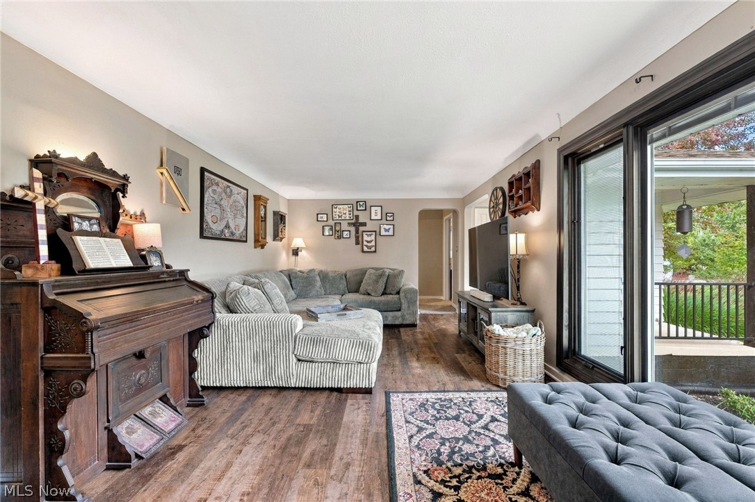 20019 Drake Road Strongsville OH 44149