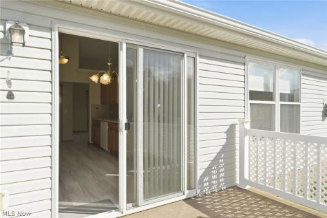 320 Falling Leaf Drive Seven Hills OH 44131