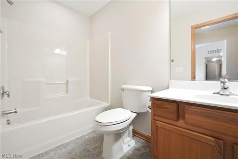 320 Falling Leaf Drive Seven Hills OH 44131