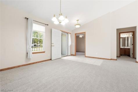 320 Falling Leaf Drive Seven Hills OH 44131