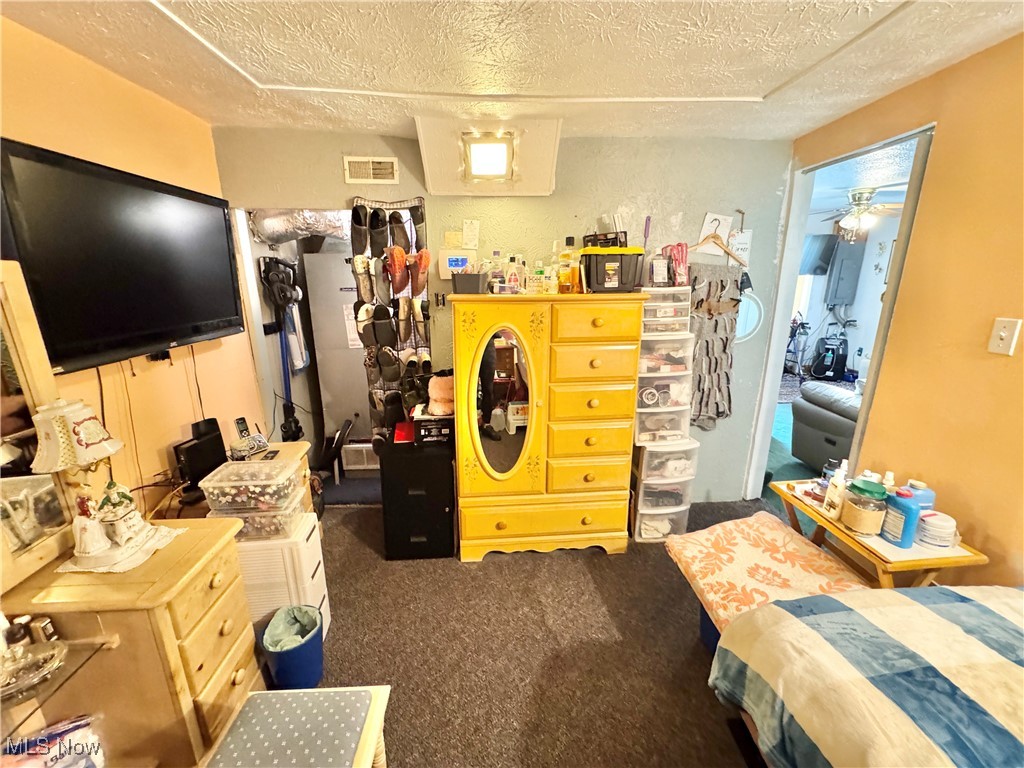 1693 Elfleda Street Lorain OH 44055