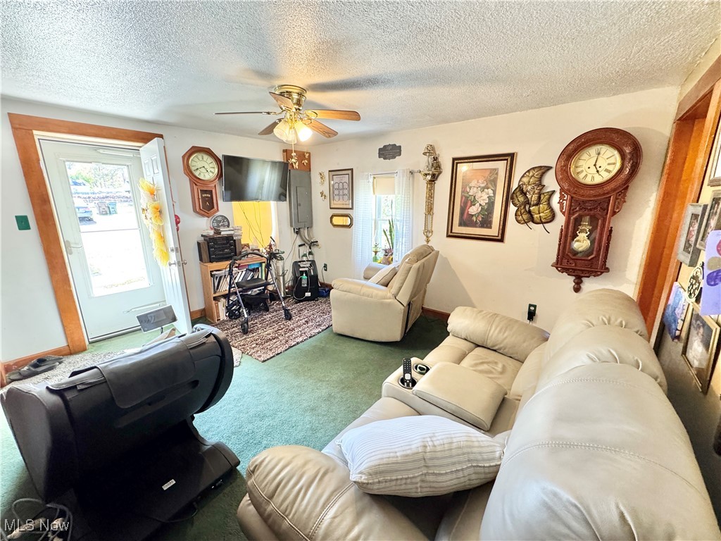 1693 Elfleda Street Lorain OH 44055