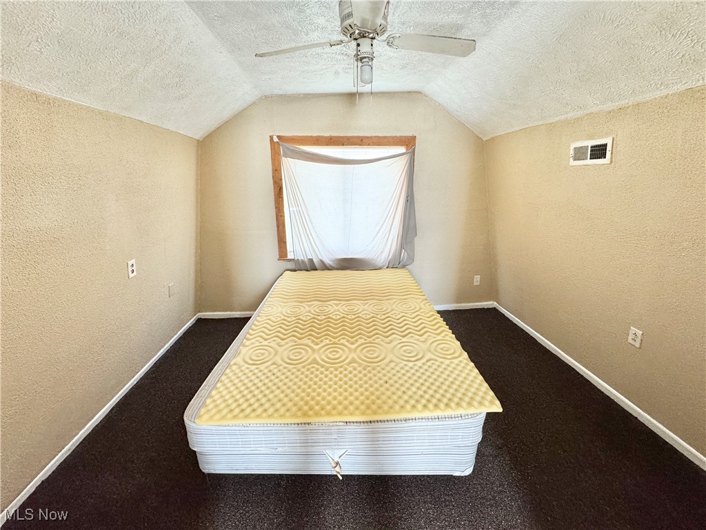 1693 Elfleda Street Lorain OH 44055