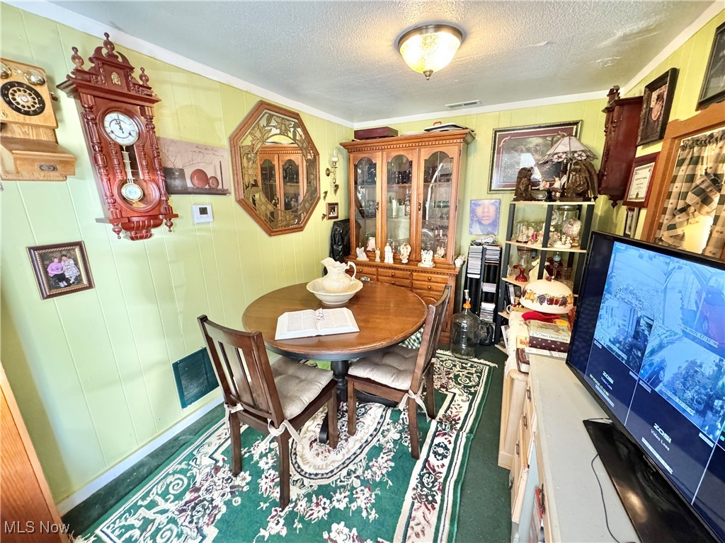 1693 Elfleda Street Lorain OH 44055