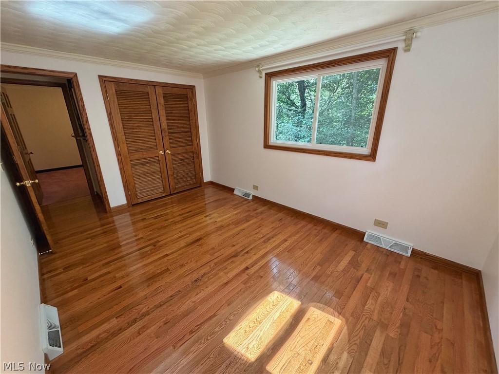 1929 Iris Street East Liverpool OH 43920