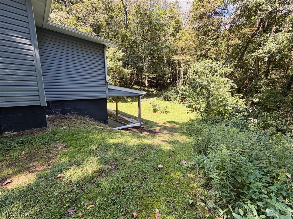1929 Iris Street East Liverpool OH 43920