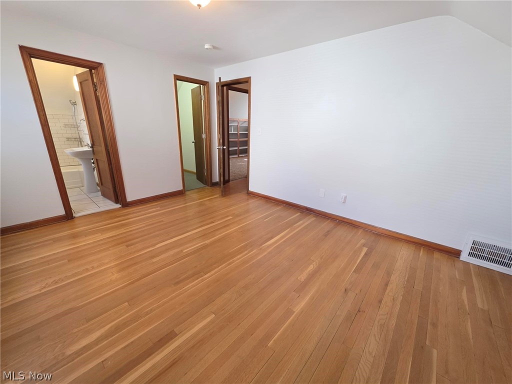 781 E 236th Street Euclid OH 44123