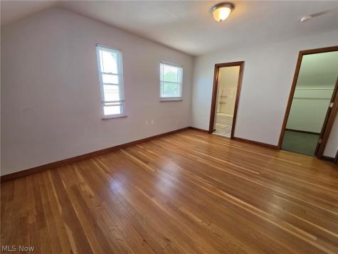 781 E 236th Street Euclid OH 44123