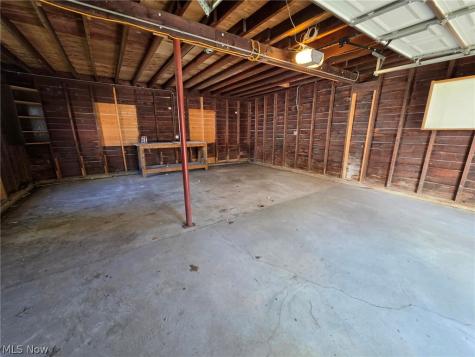 781 E 236th Street Euclid OH 44123