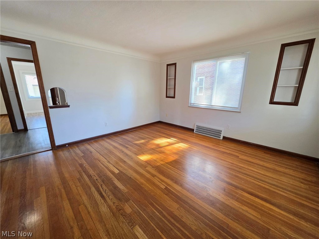 781 E 236th Street Euclid OH 44123