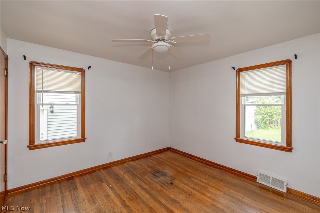 8324 Ivandale Drive Parma OH 44129