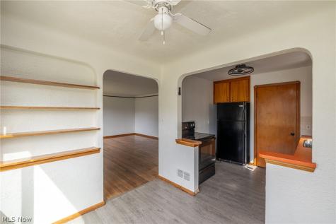 8324 Ivandale Drive Parma OH 44129