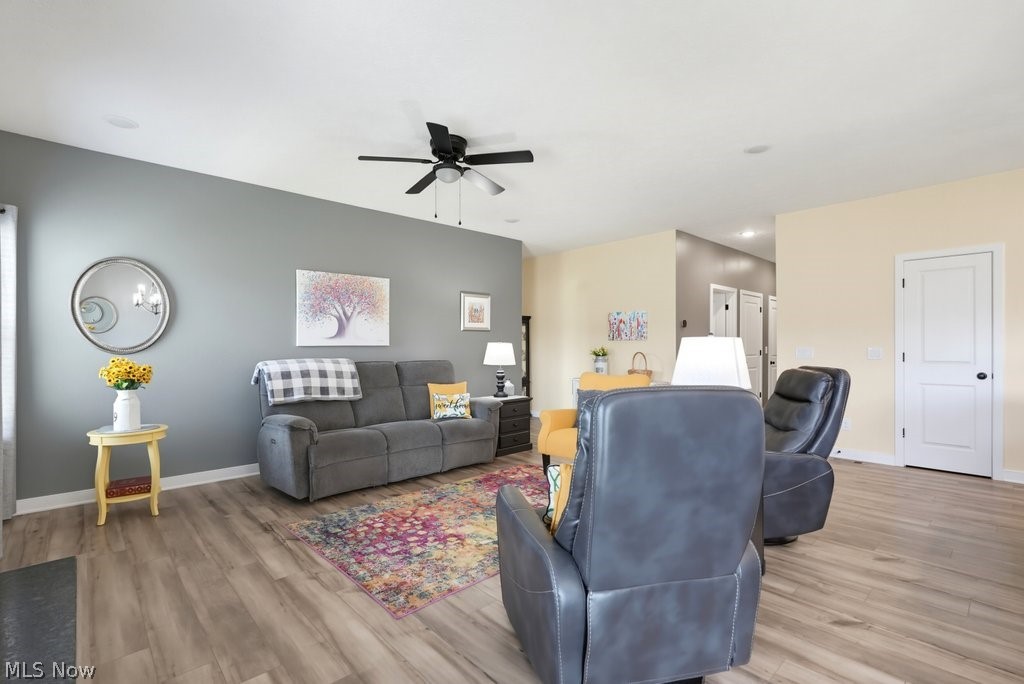 306 River Run Drive Elyria OH 44035