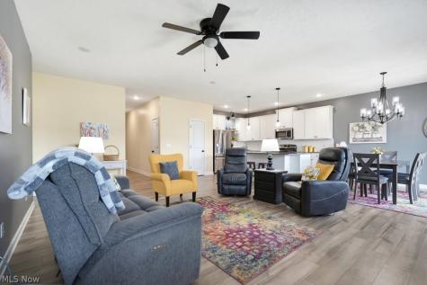 306 River Run Drive Elyria OH 44035
