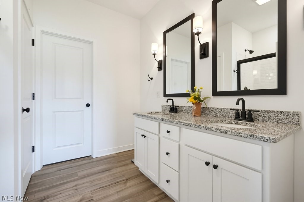 306 River Run Drive Elyria OH 44035