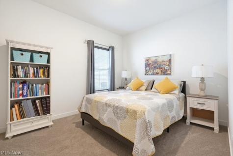306 River Run Drive Elyria OH 44035