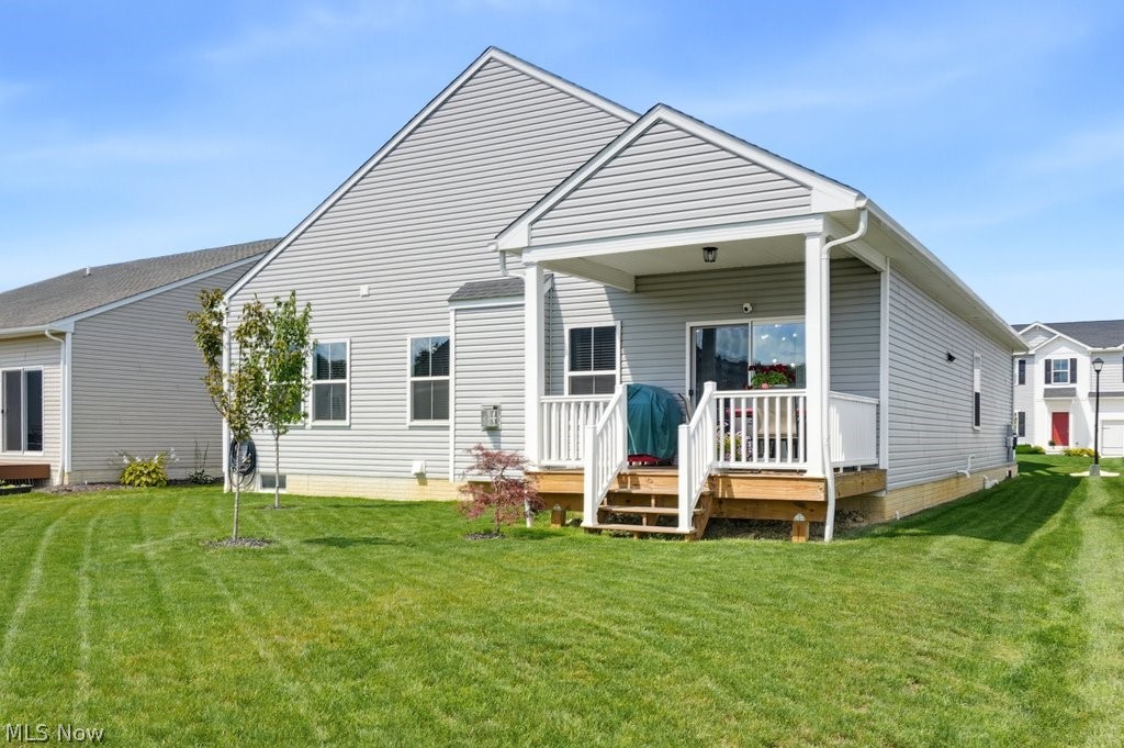 306 River Run Drive Elyria OH 44035