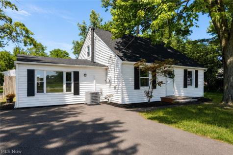 7325 Adkins Road Mentor OH 44060