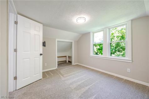 7325 Adkins Road Mentor OH 44060