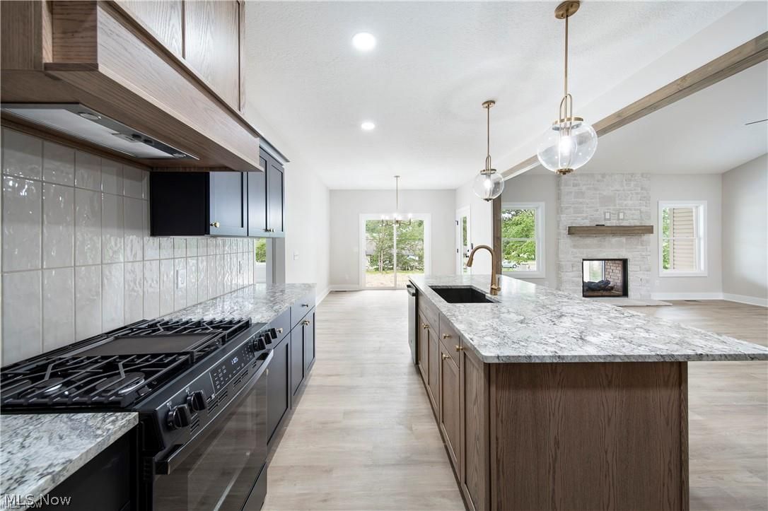 539 E Lakewood Drive Canal Fulton OH 44614