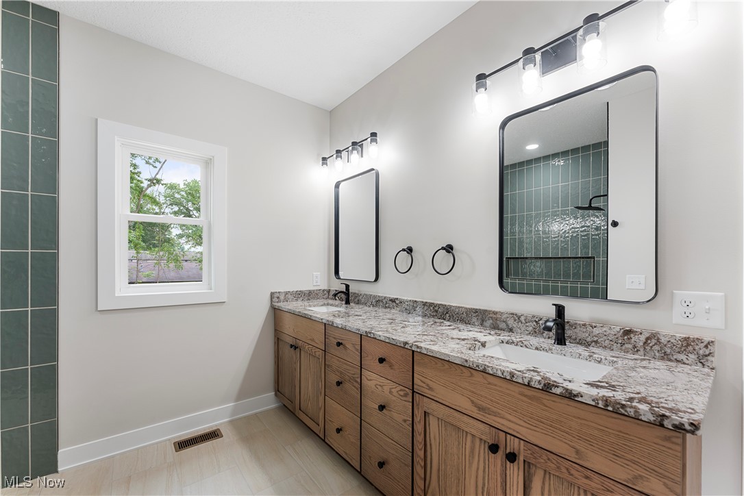539 E Lakewood Drive Canal Fulton OH 44614