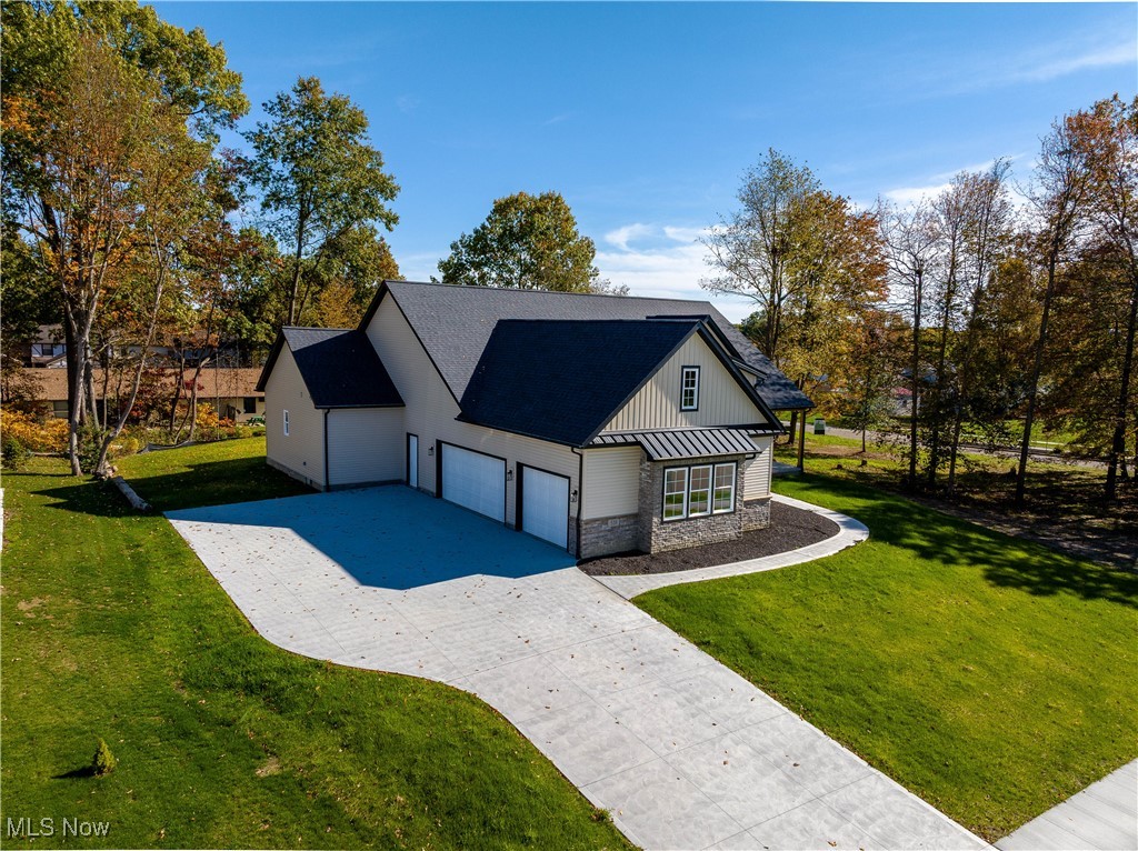 539 E Lakewood Drive Canal Fulton OH 44614