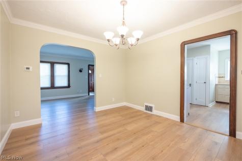 4533 E Berwald Road South Euclid OH 44121
