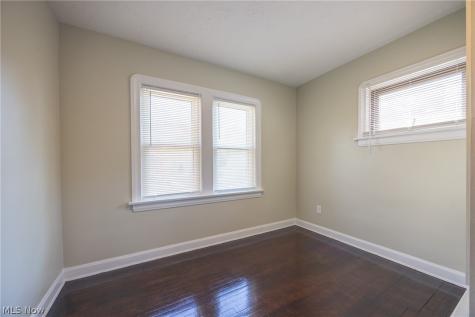 4533 E Berwald Road South Euclid OH 44121
