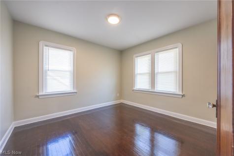 4533 E Berwald Road South Euclid OH 44121