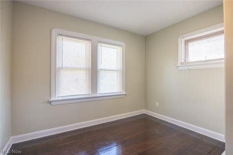4533 E Berwald Road South Euclid OH 44121