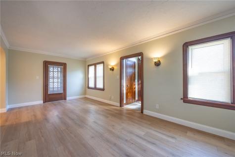 4533 E Berwald Road South Euclid OH 44121