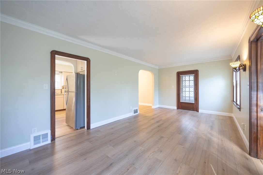 4533 E Berwald Road South Euclid OH 44121