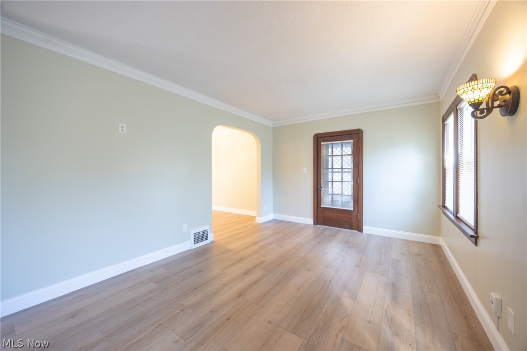 4533 E Berwald Road South Euclid OH 44121