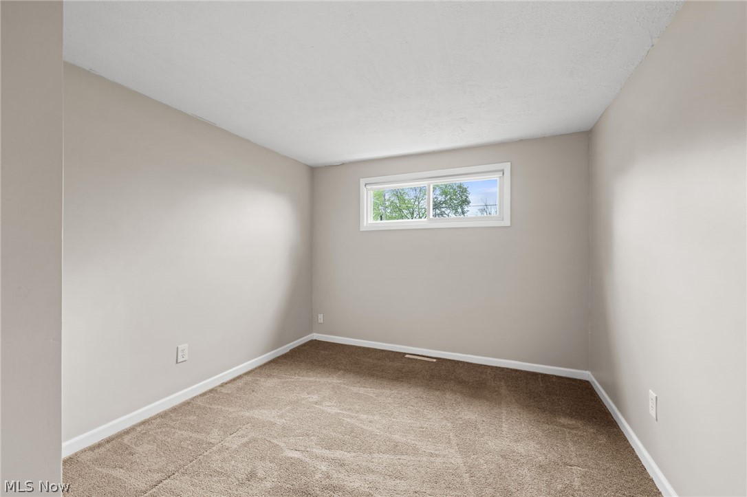 648 Richie Drive Brunswick OH 44212