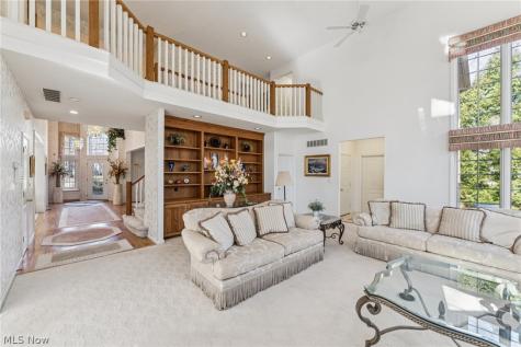 32341 Regency Court Avon Lake OH 44012