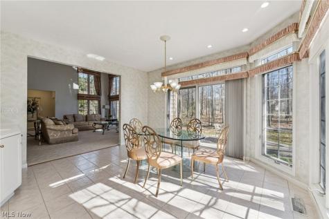 32341 Regency Court Avon Lake OH 44012