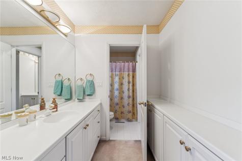 32341 Regency Court Avon Lake OH 44012