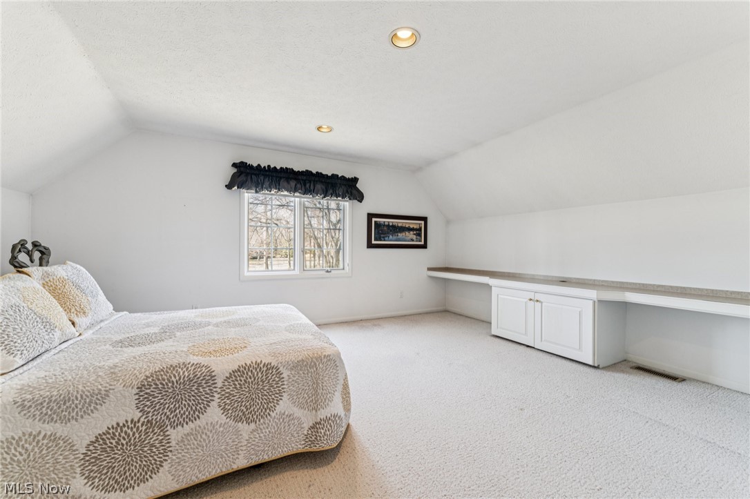 32341 Regency Court Avon Lake OH 44012