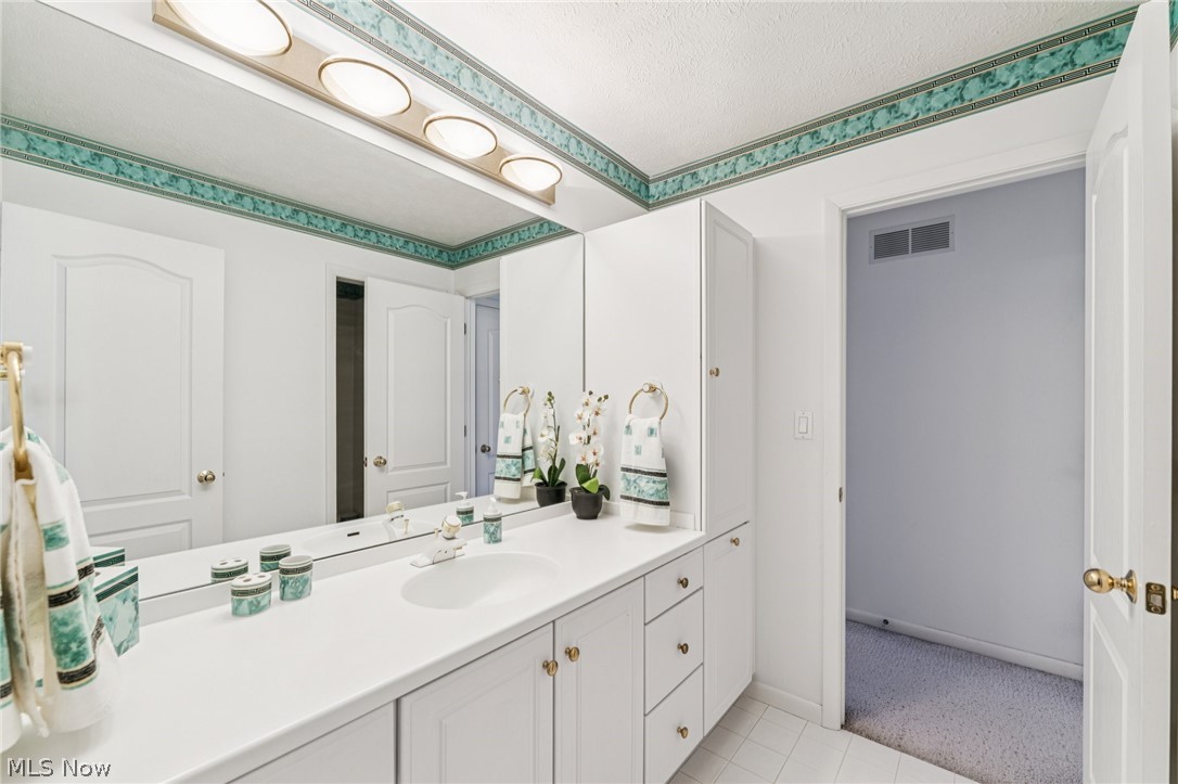 32341 Regency Court Avon Lake OH 44012