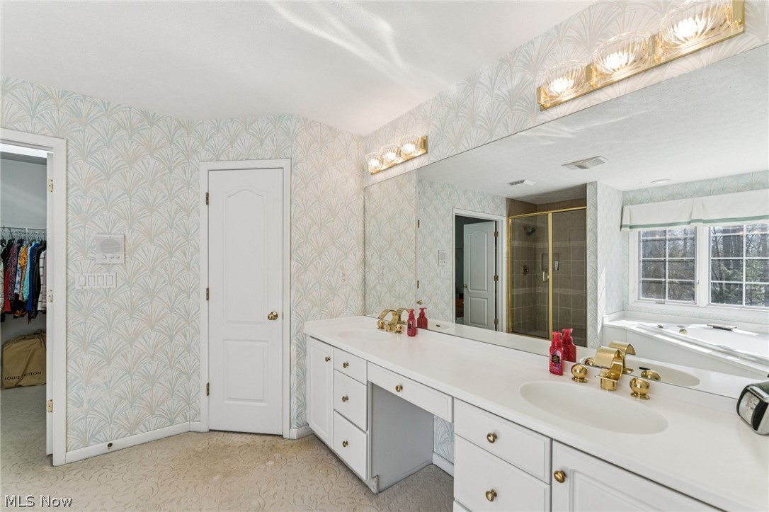 32341 Regency Court Avon Lake OH 44012