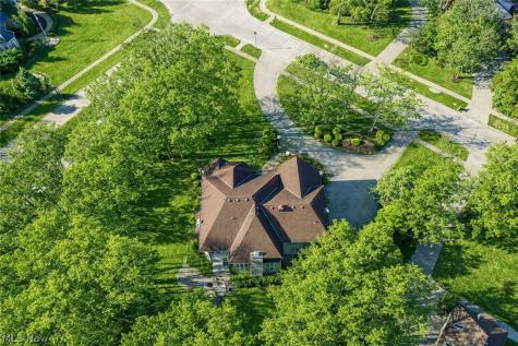 32341 Regency Court Avon Lake OH 44012