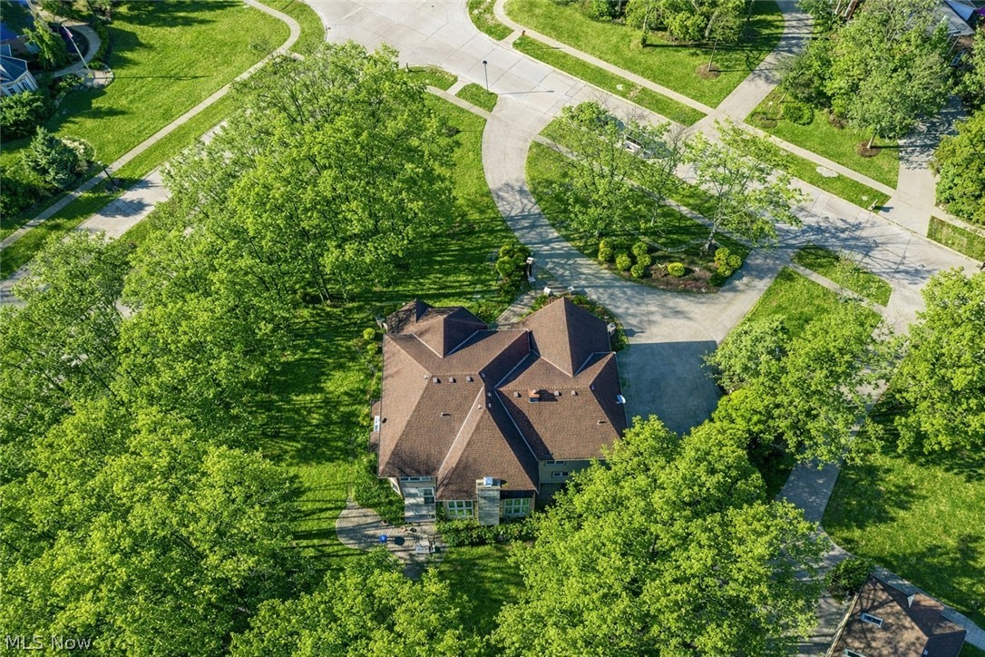 32341 Regency Court Avon Lake OH 44012