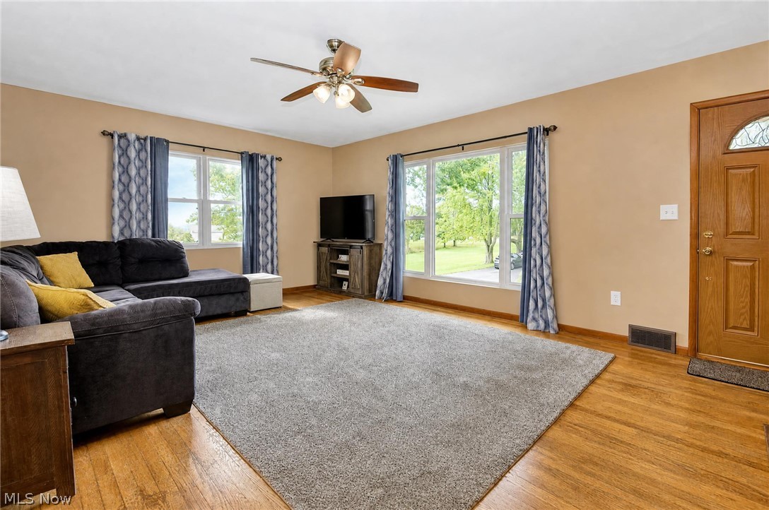 3864 State Road S Ashtabula OH 44004