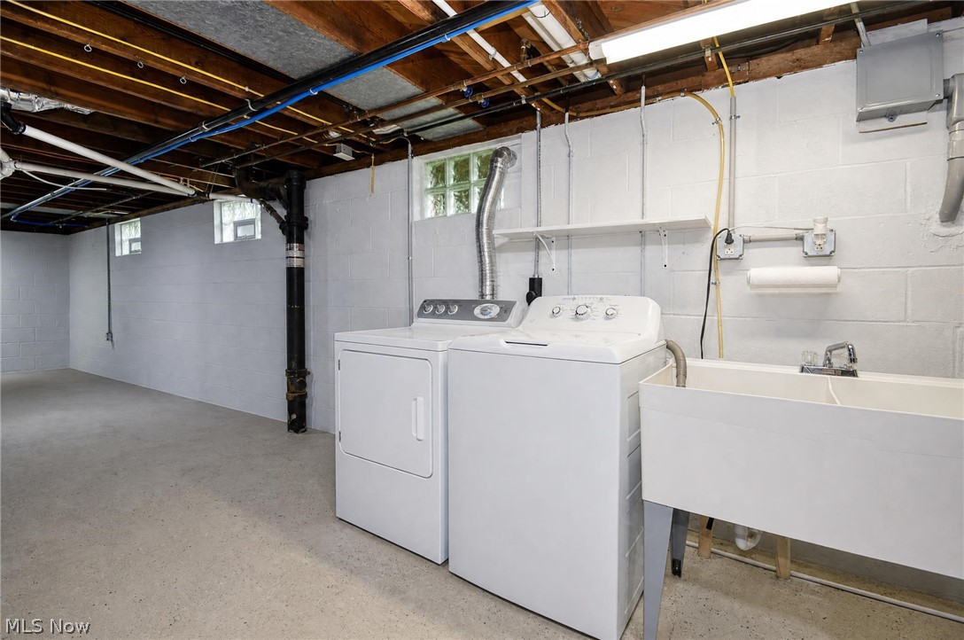 3864 State Road S Ashtabula OH 44004