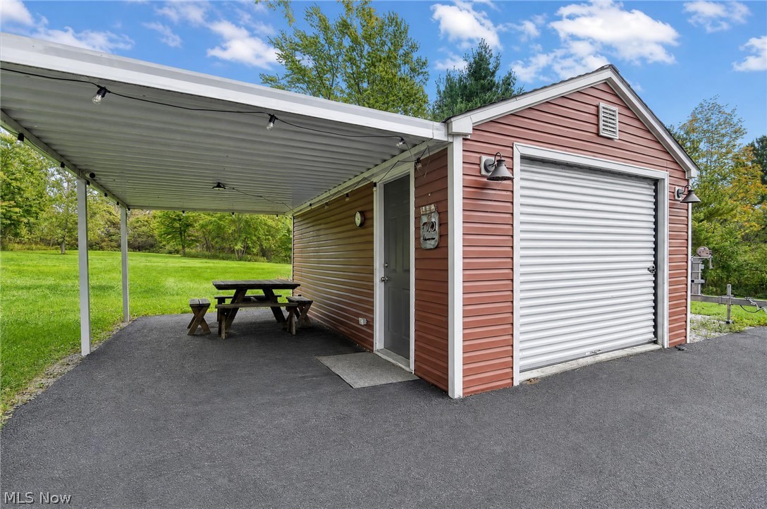 3864 State Road S Ashtabula OH 44004