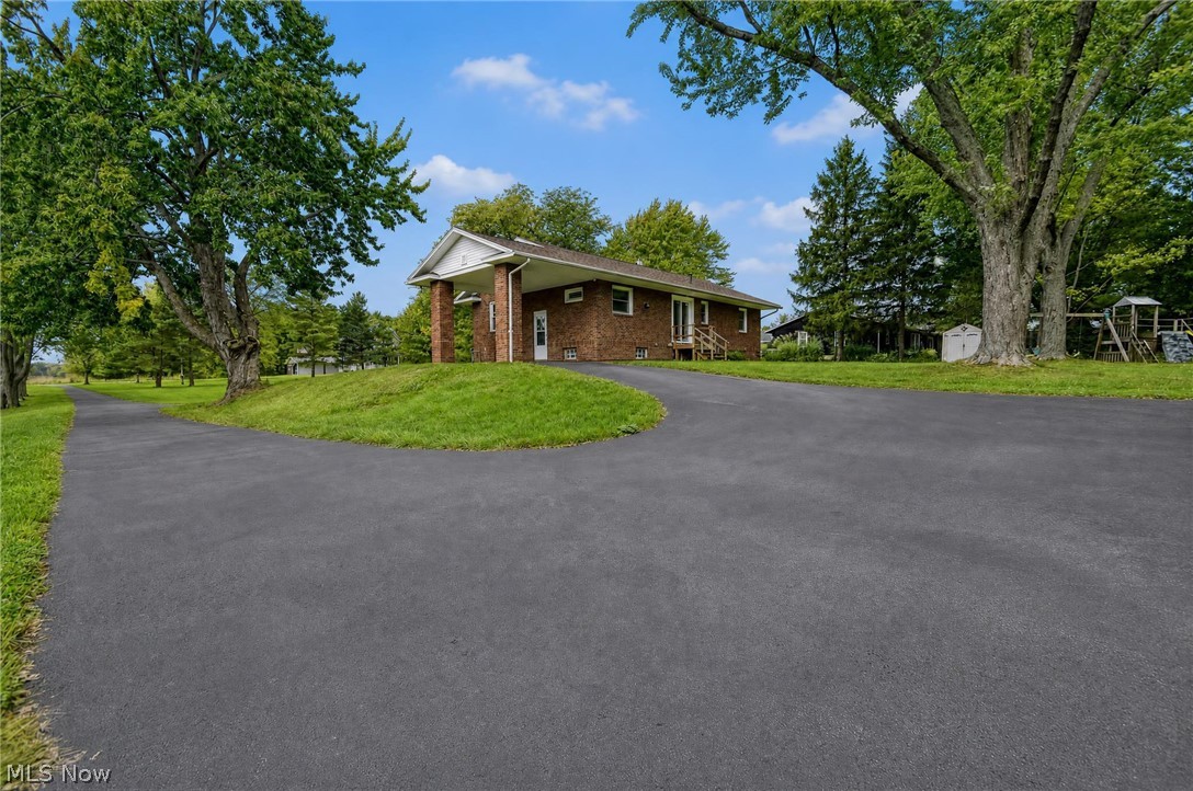 3864 State Road S Ashtabula OH 44004