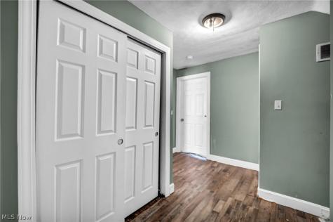 1270 Plainfield Road South Euclid OH 44121