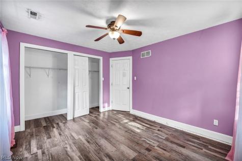 1270 Plainfield Road South Euclid OH 44121