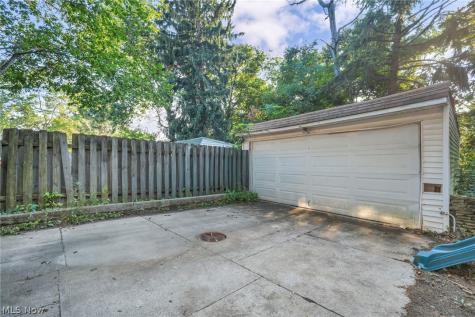 1270 Plainfield Road South Euclid OH 44121